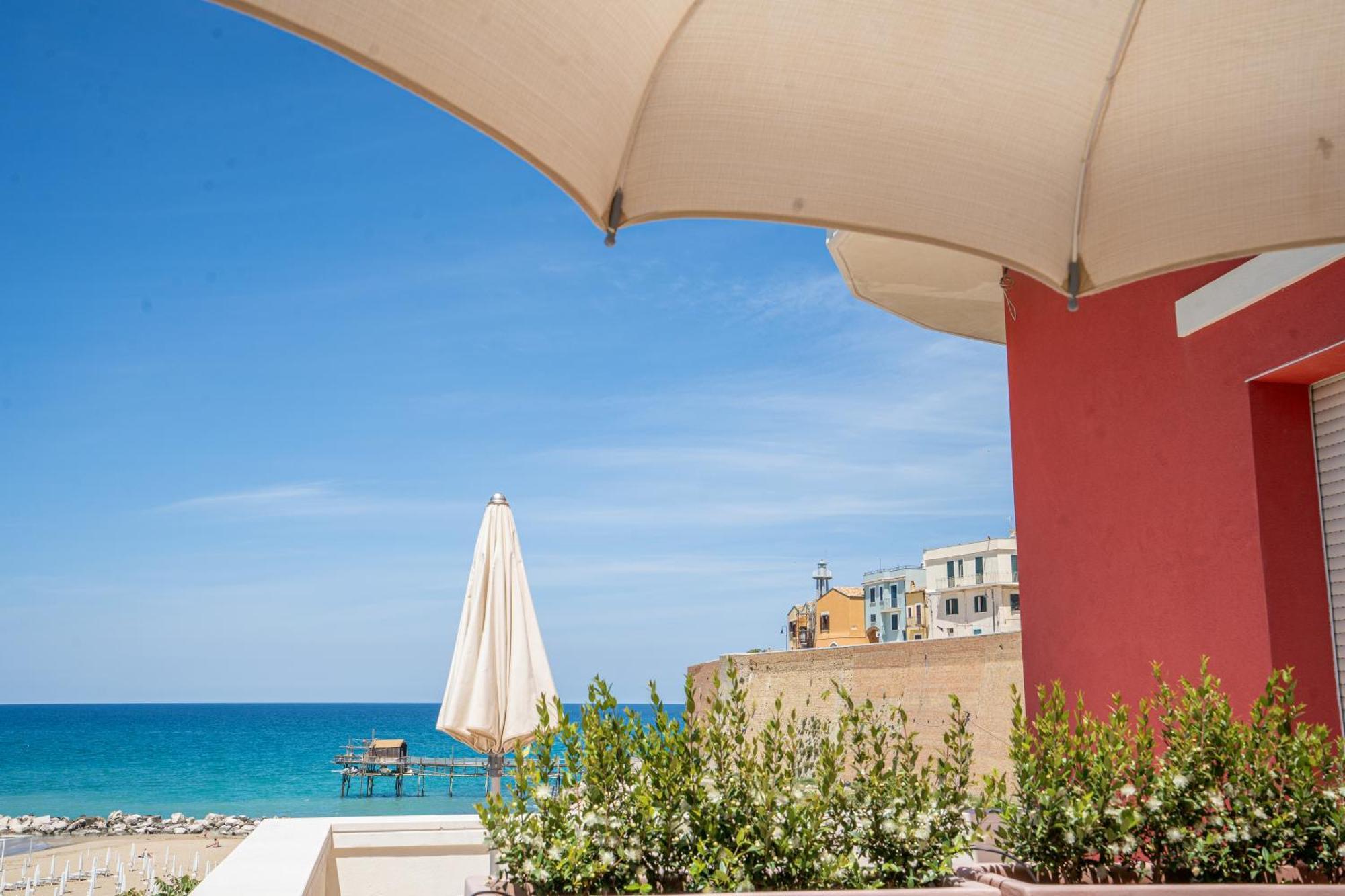 Art Hotel Santa Lucia Termoli Buitenkant foto