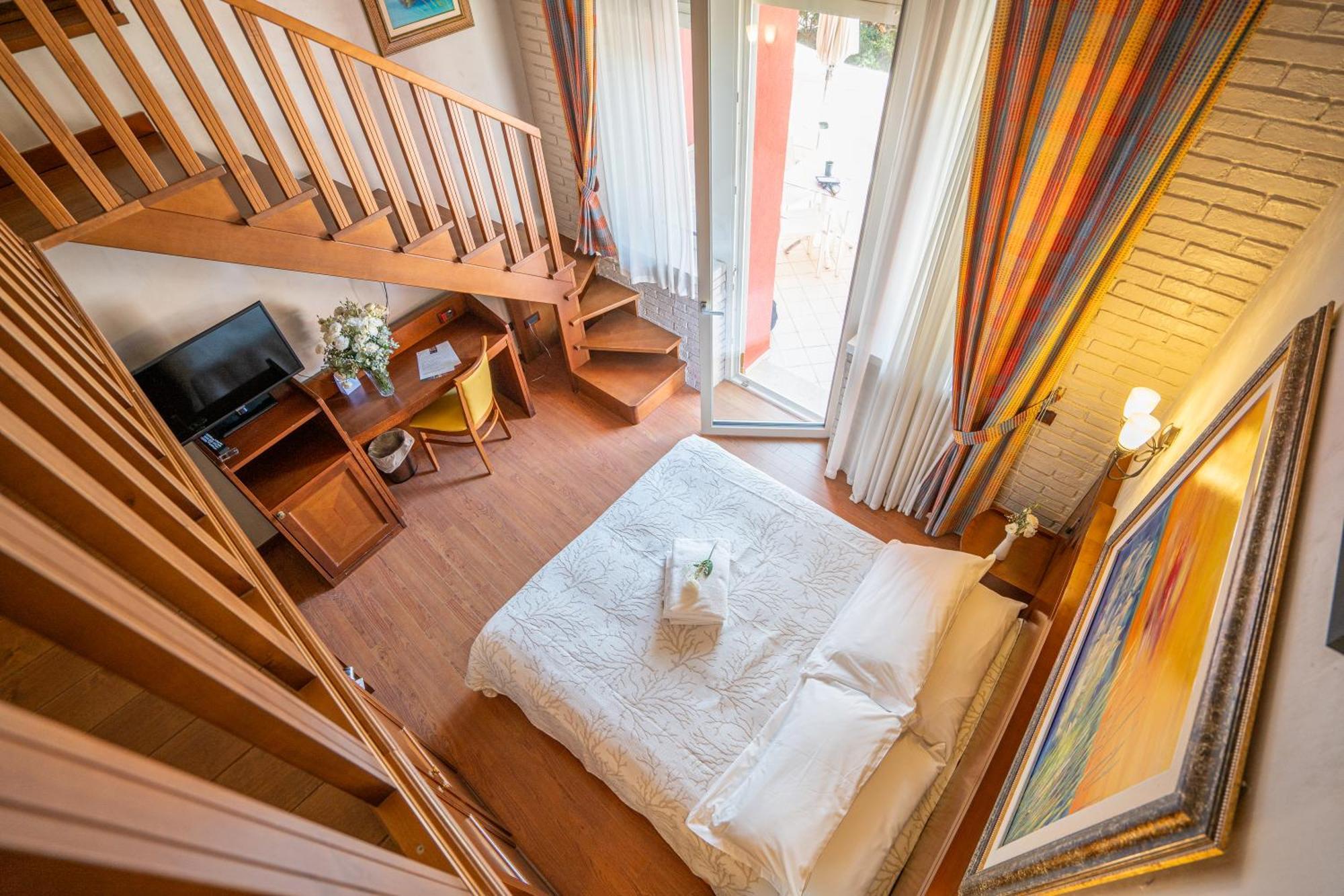 Art Hotel Santa Lucia Termoli Buitenkant foto