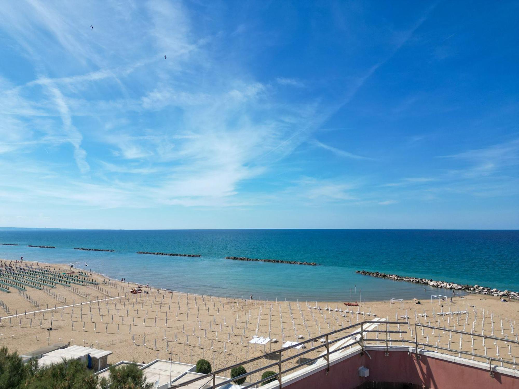 Art Hotel Santa Lucia Termoli Buitenkant foto
